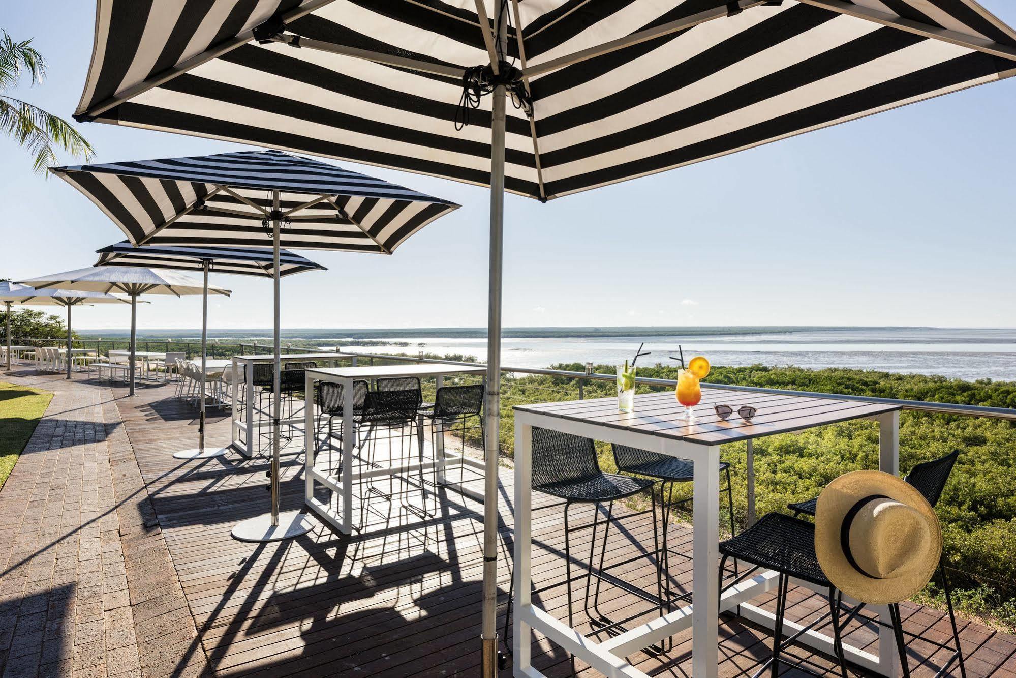 Mangrove Hotel Broome Exterior foto